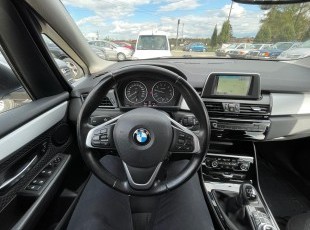 BMW Seria-2 218I! 1.5B! Niski Przebieg! (2016 r) - 8