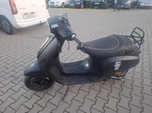 Piaggio Diverse (2013&nbsp;r) - 1