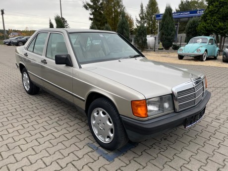Mercedes-Benz 190 2.0B! Świetny Stan! (1985 r) - 3